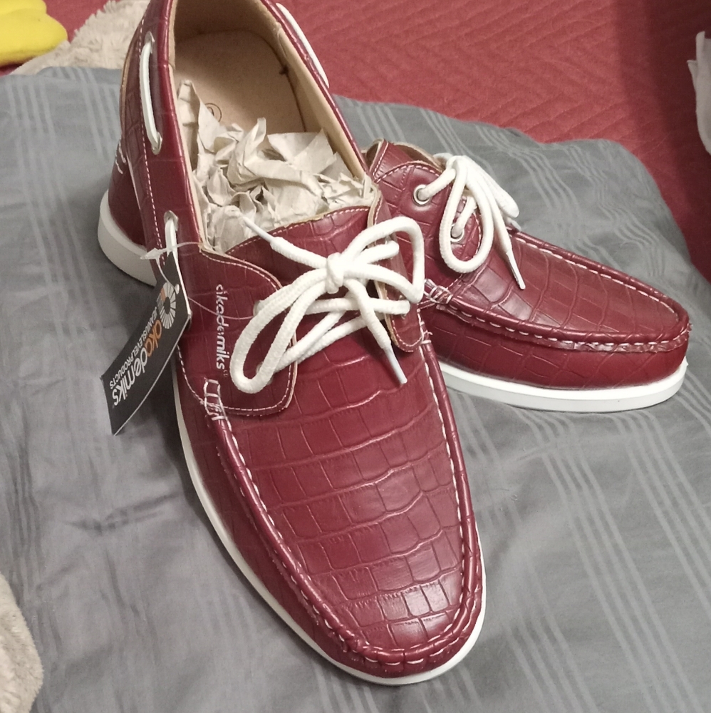 Clarks Men's Burgundy Boat Shoes